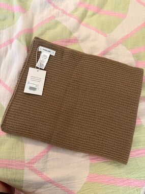 Everlane Camel Waffle Knit Wool Scarf